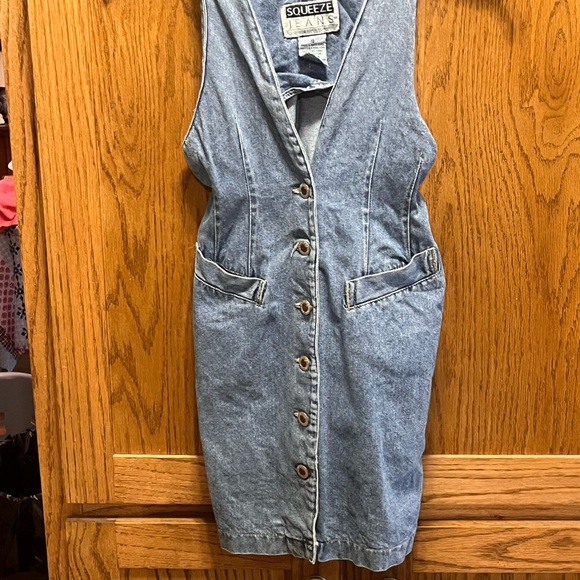 Squeeze Blue Denim Dress - Picture 2 of 4